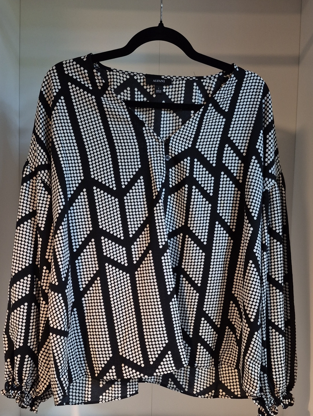Alfani Black and White Geometric Blouse
